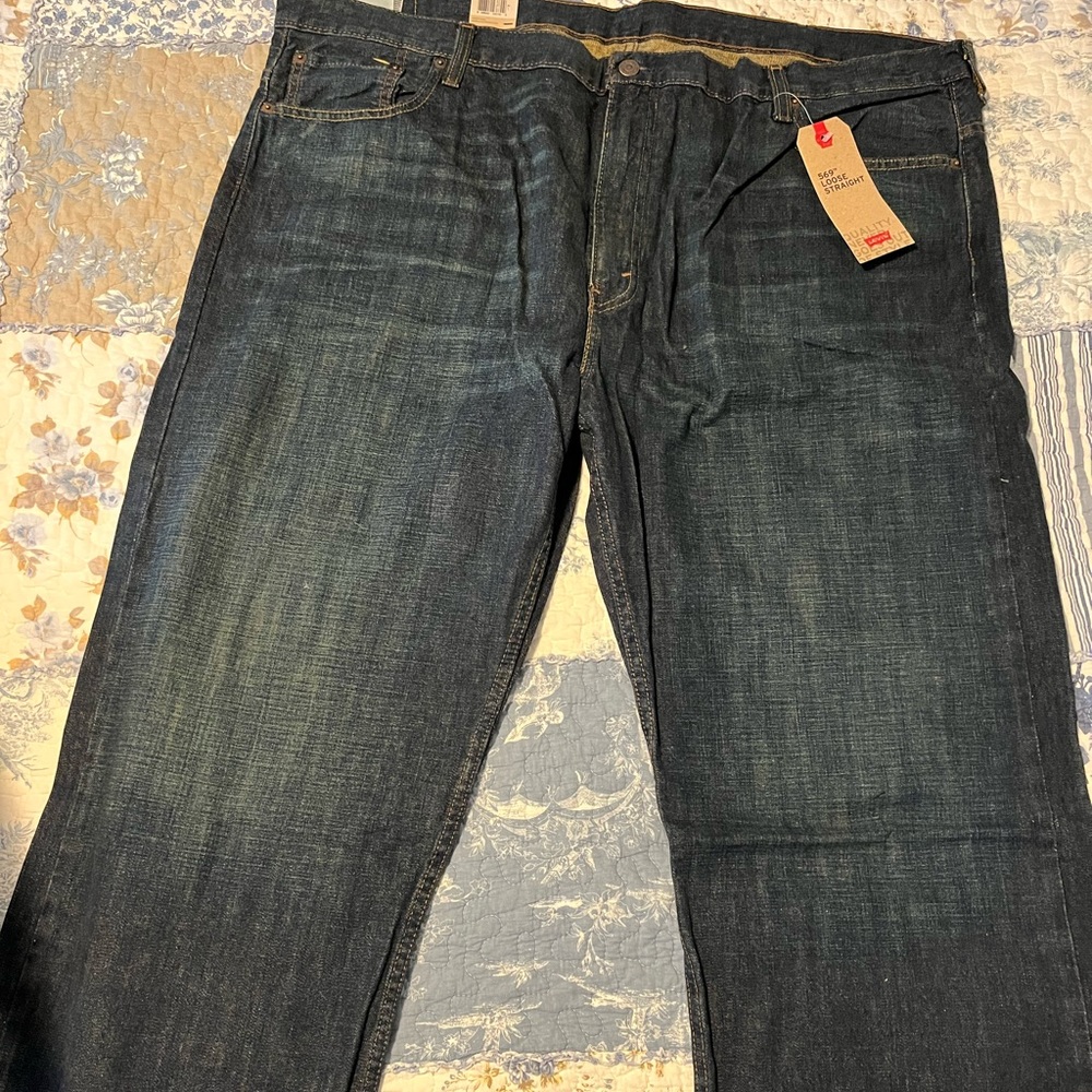 Men’s dark jean Levi’s 569 lose straight 44 x 30